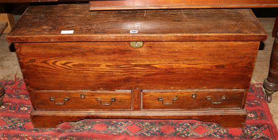 Elm mule chest